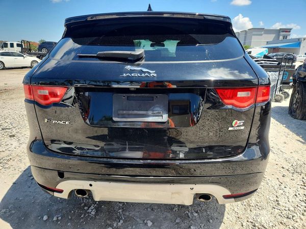 2018 JAGUAR F-PACE S