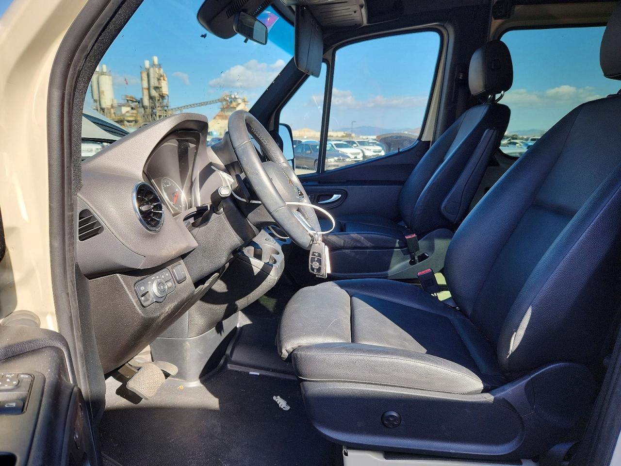 2024 MERCEDES-BENZ SPRINTER