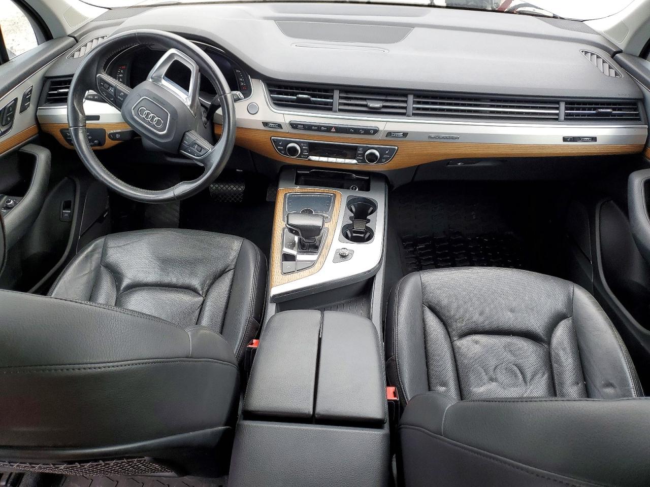 2017 AUDI Q7 quattro Prestige