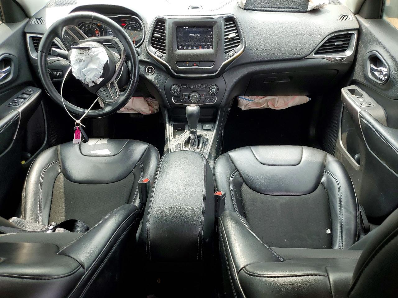2019 JEEP CHEROKEE LATITUDE PLUS FWD
