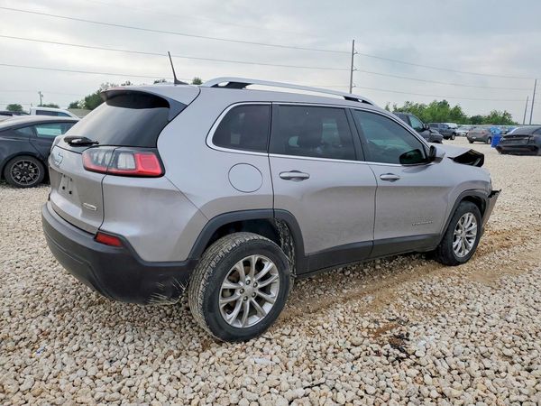 2019 JEEP CHEROKEE LATITUDE FWD