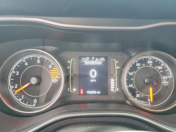 2019 JEEP CHEROKEE LATITUDE FWD