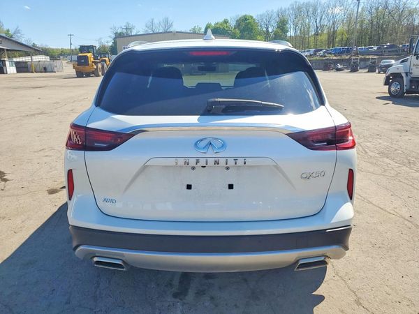 2024 INFINITI QX50 Luxe