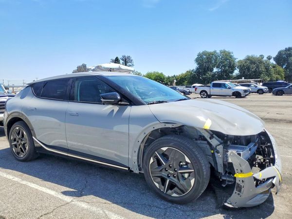 2025 KIA EV6