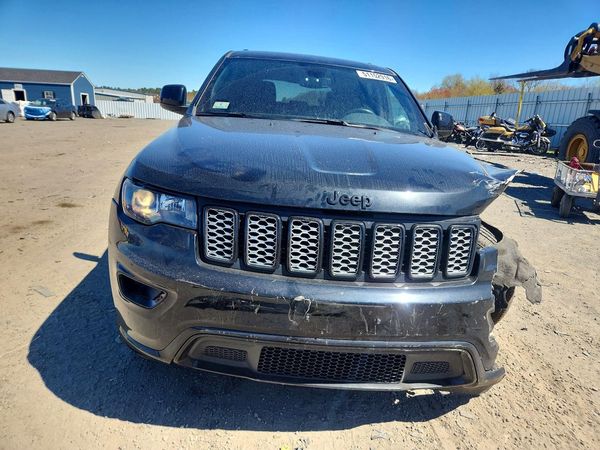 2022 JEEP GRAND CHEROKEE