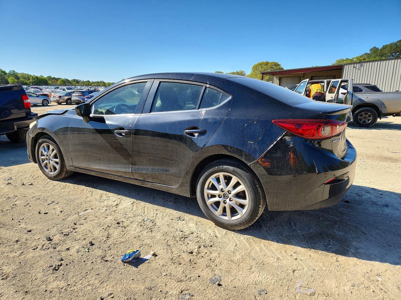 2015 MAZDA 3 Touring/GS