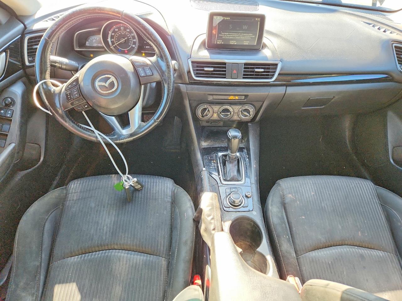 2015 MAZDA 3 Touring/GS