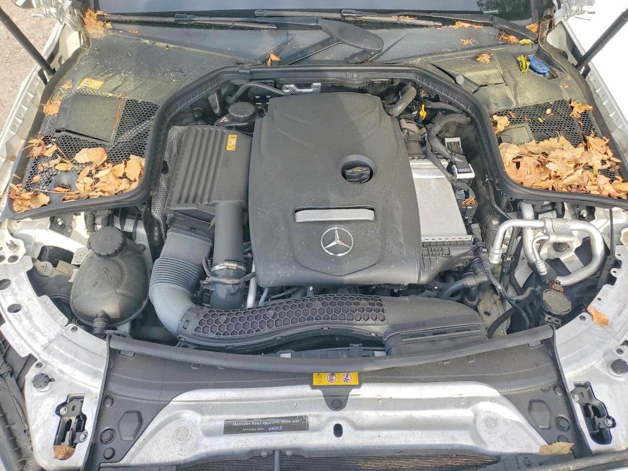 2016 MERCEDES-BENZ C C300