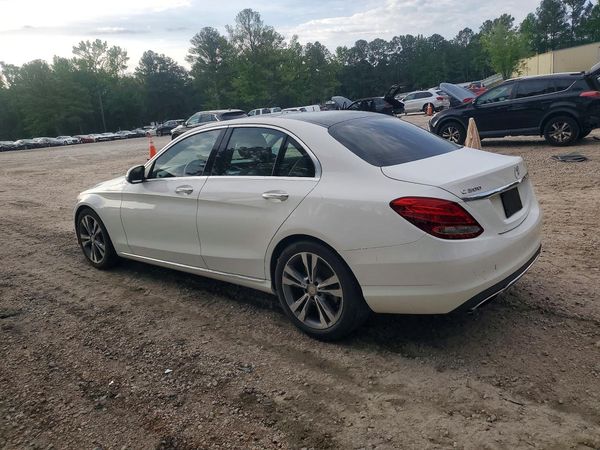 2016 MERCEDES-BENZ C C300
