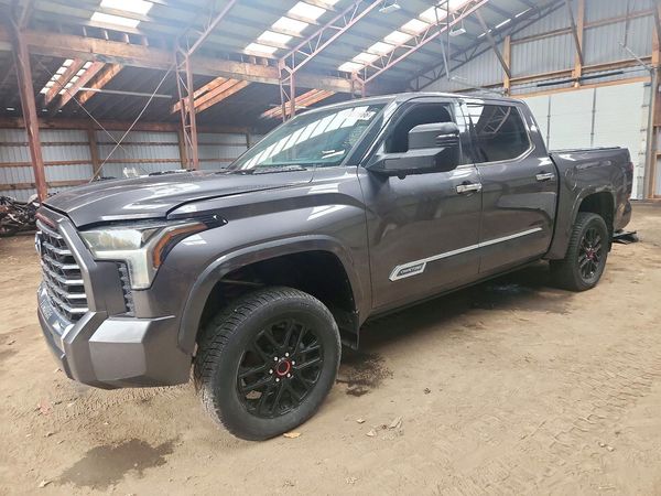 2022 TOYOTA TUNDRA Capstone — Front 3/4
