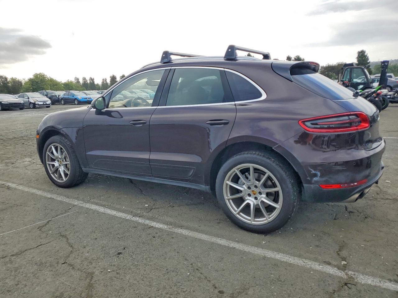 2017 PORSCHE MACAN