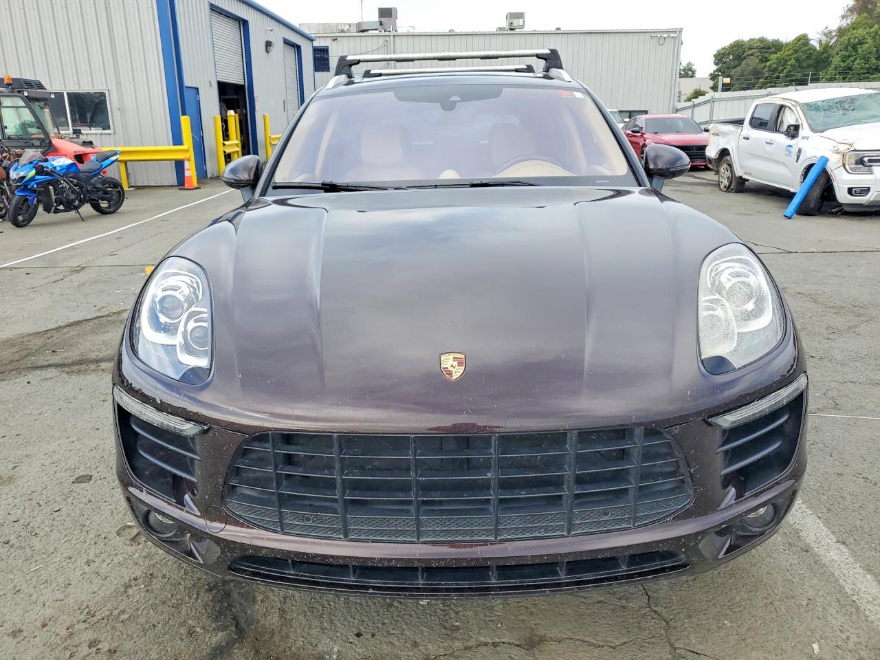 2017 PORSCHE MACAN