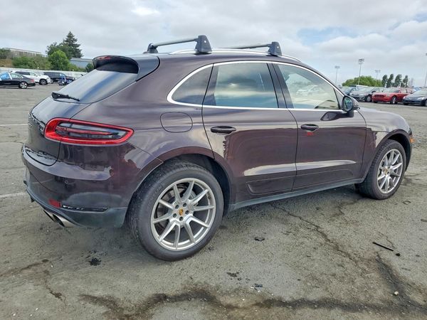 2017 PORSCHE MACAN