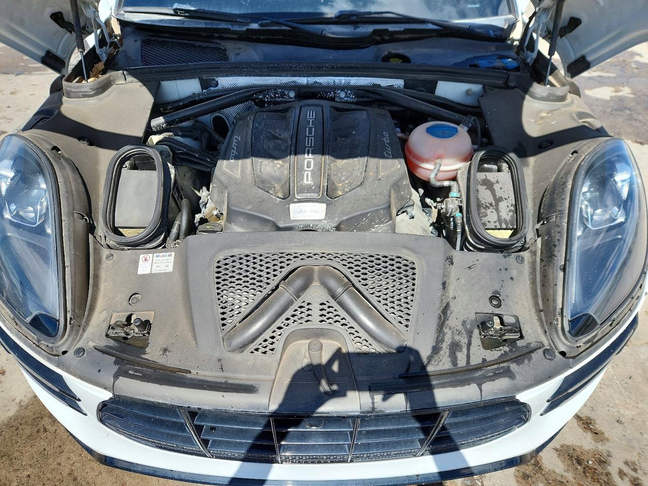 2017 PORSCHE MACAN