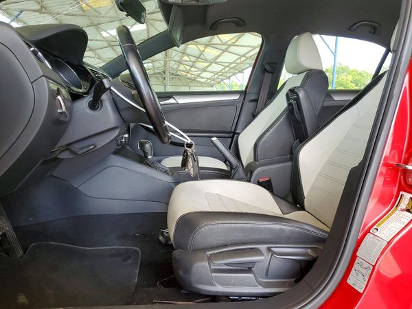 2017 VOLKSWAGEN JETTA
