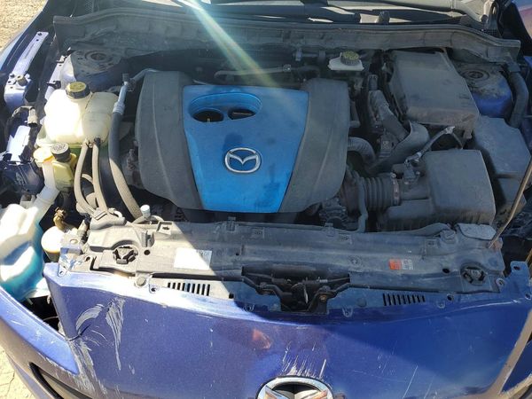 2013 MAZDA 3 Touring/GS