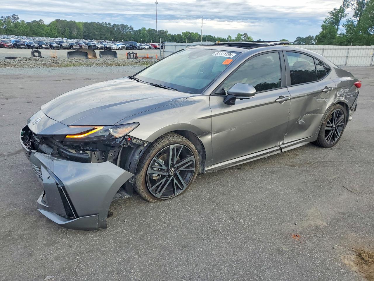 2026 TOYOTA CAMRY