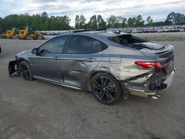 2026 TOYOTA CAMRY