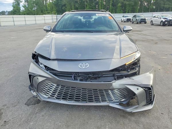 2026 TOYOTA CAMRY