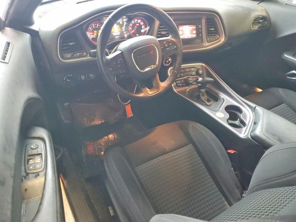 2017 DODGE CHALLENGER SXT