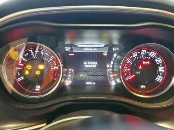 2017 DODGE CHALLENGER SXT