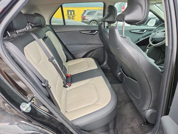 2023 KIA NIRO SX
