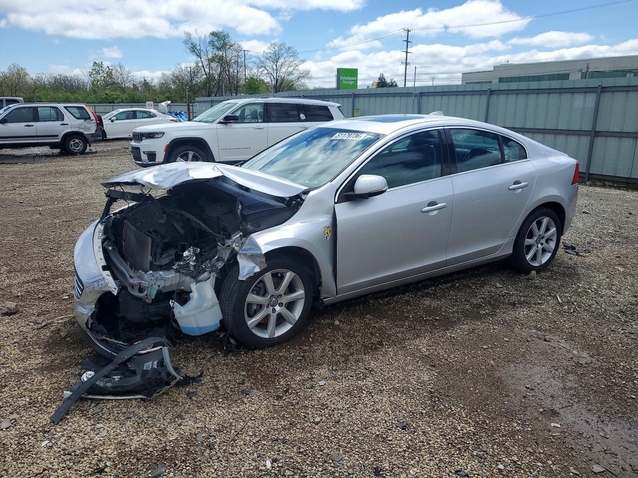 2016 VOLVO S60