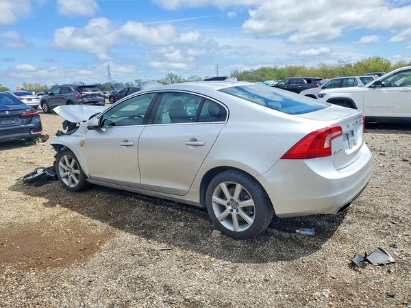 2016 VOLVO S60