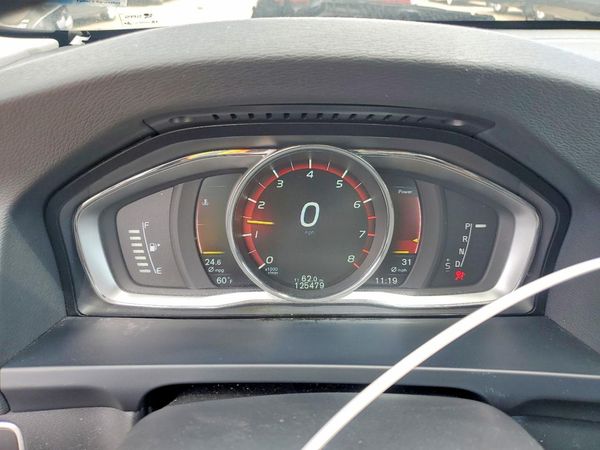 2016 VOLVO S60