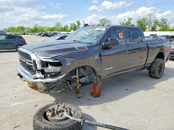 2021 RAM 2500 Tradesman — Front 3/4