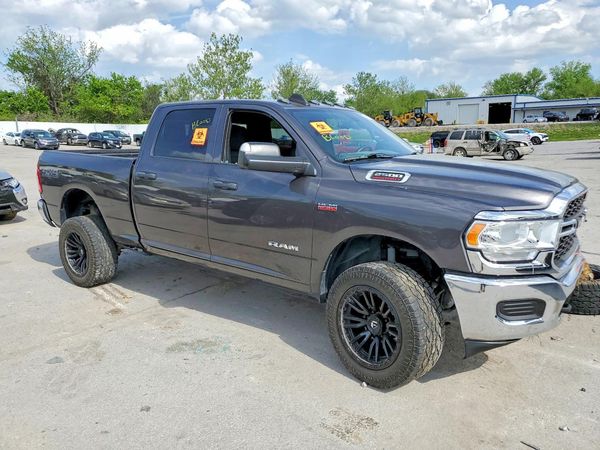 2021 RAM 2500 Tradesman — Passenger 3/4