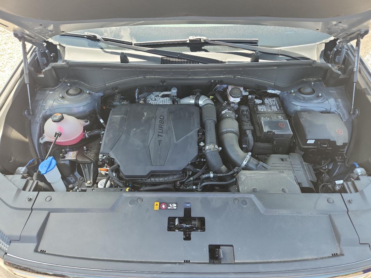 2025 HYUNDAI SANTA FE SE
