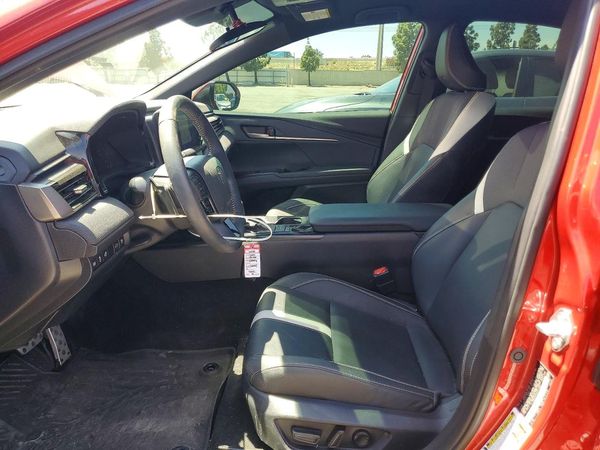 2025 TOYOTA CAMRY