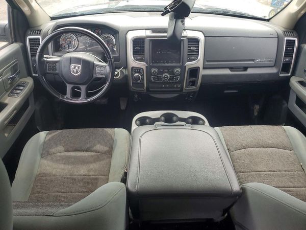 2019 RAM 1500 CLASSIC SLT