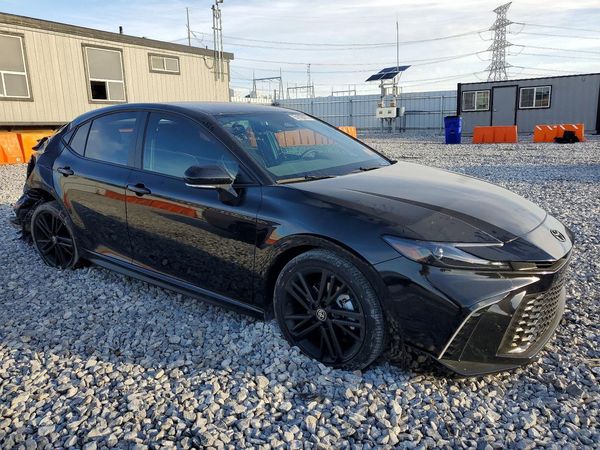 2026 TOYOTA CAMRY