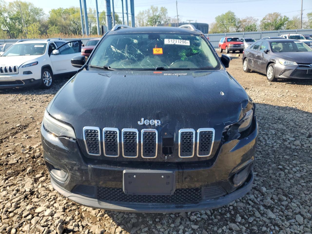 2019 JEEP CHEROKEE LATITUDE 4X4