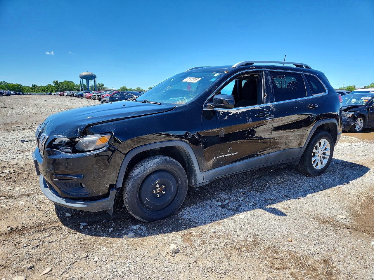 2019 JEEP CHEROKEE LATITUDE 4X4