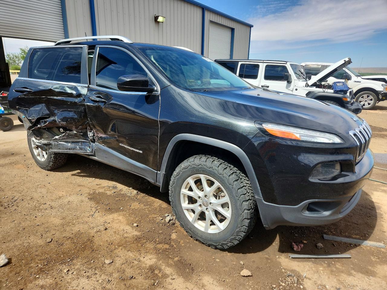 2016 JEEP CHEROKEE LATITUDE 4X4