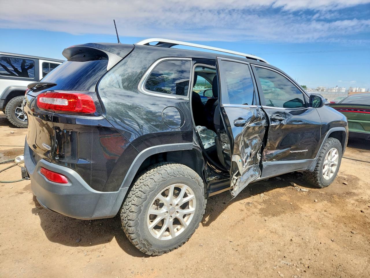 2016 JEEP CHEROKEE LATITUDE 4X4