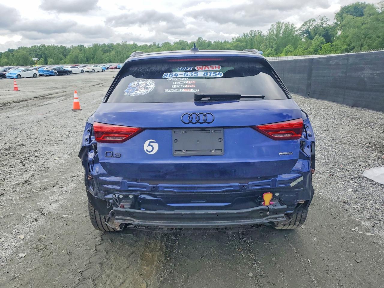 2024 AUDI Q3 S Line quattro Premium