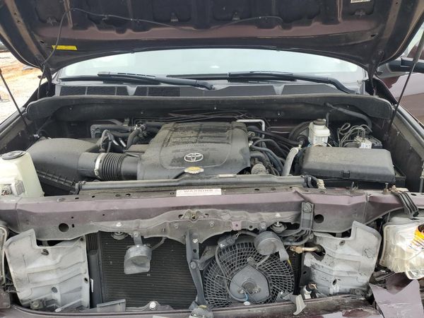 2016 TOYOTA SEQUOIA