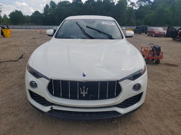 2018 MASERATI LEVANTE