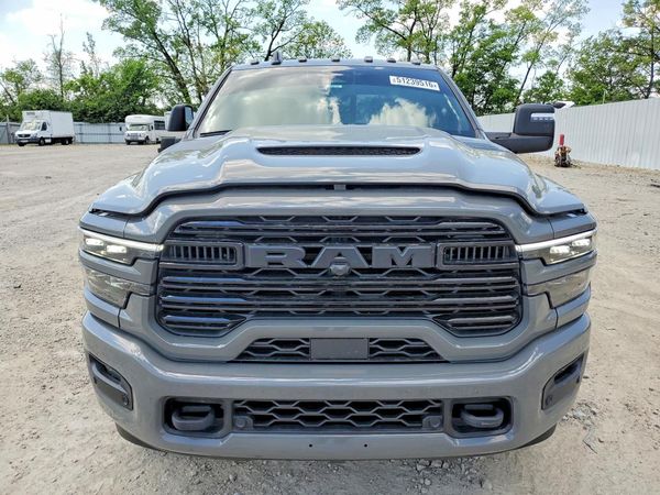 2026 RAM 3500 LARAMIE CREW CAB 4X4