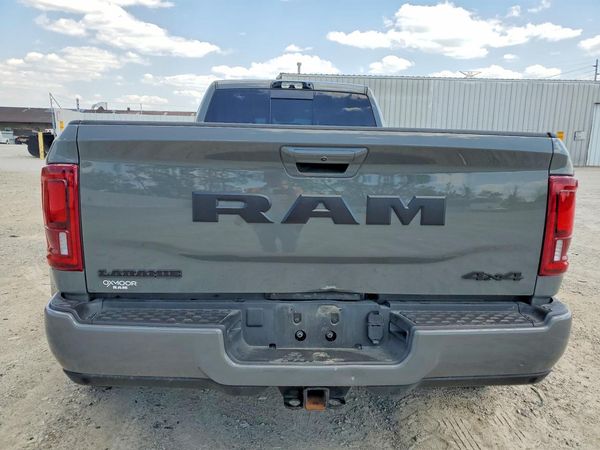 2026 RAM 3500 LARAMIE CREW CAB 4X4