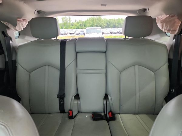2013 CADILLAC SRX Luxury
