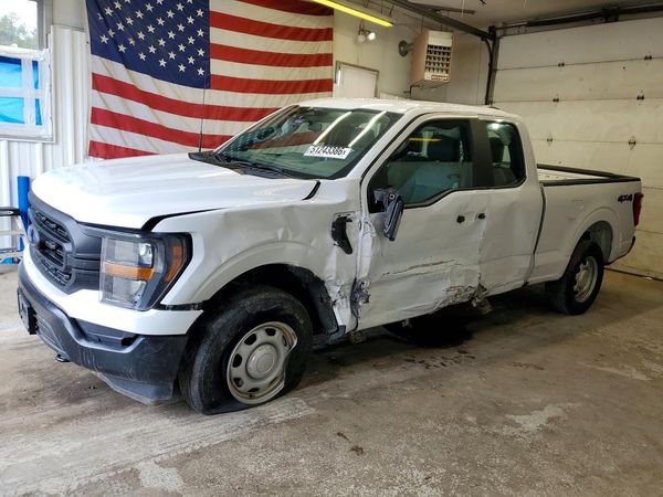 2023 FORD F150