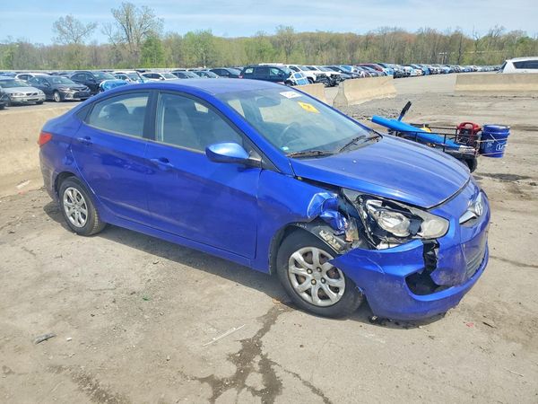 2013 HYUNDAI ACCENT GLS, GS