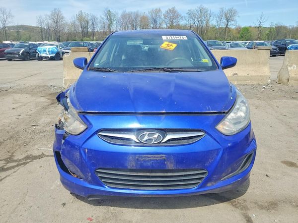 2013 HYUNDAI ACCENT GLS, GS