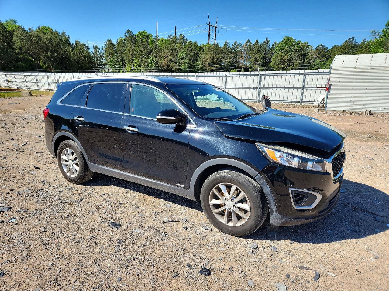 2017 KIA SORENTO L, LX