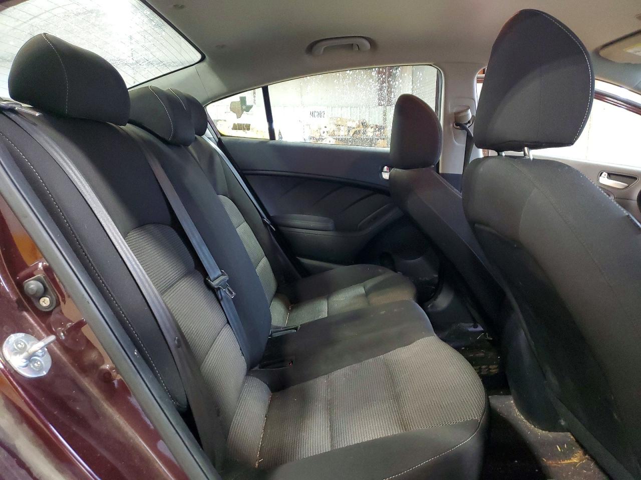 2017 KIA FORTE LX Base